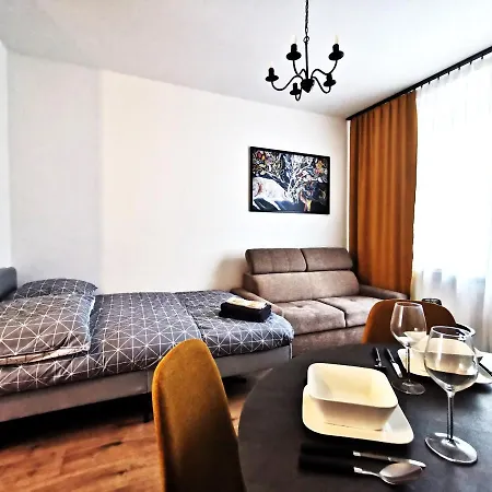 Apartment Podwale - Self Check-in 24h